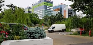 Calea Vacaresti si Promenada Mall pe la restaurantul Flying Pig