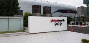 Calea Vacaresti si Promenada Mall pe la restaurantul Flying Pig