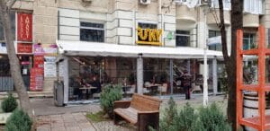 Funky Lounge Decebal, alt restaurant care incalca legea in Bucuresti