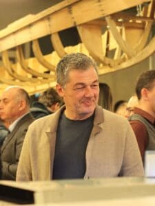 Grand Opening Ivan Pescar & Scrumbia Bar, in Bucuresti la The Ark (Piata de Flori)