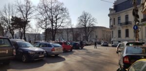 In jurul Ateneului Roman, cu Sushi Room, Chocolat, caju, Le Bistrot Francais