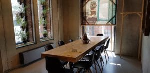 Ivan Pescar & Scrumbia Bar, restaurantul lui Ivan Patzaichin la The Ark la Piata de Flori