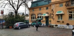 La Taifas, bistrou cu bucatarie urbana pe strada Gheorghe Manu in Bucuresti