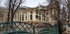 La Taifas, bistrou cu bucatarie urbana pe strada Gheorghe Manu in Bucuresti