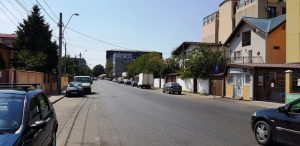 Strada Margelelor din Militari in zona restaurantului romanesc Cocosu Rosu