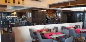 Vu's Rooftop, restaurant panoramic la Piata Unirii pe malul Dambovitei