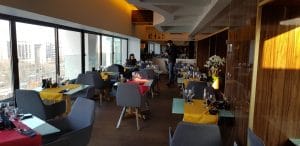 Vu's Rooftop, restaurant panoramic la Piata Unirii pe malul Dambovitei