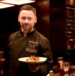 Interviu Restocracy cu Cristian Lazar, Head Chef-ul restaurantului Prime de la hotelul Radisson Blu din Bucuresti