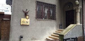 Lente Arcului, cafenea boema cu mansarda in strada Arcului din Bucuresti