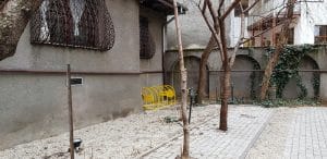 Lente Arcului, cafenea boema cu mansarda in strada Arcului din Bucuresti