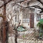 Lente Arcului, cafenea boema cu mansarda in strada Arcului din Bucuresti