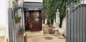 Strada Alexandru Donici, strada Viitorului cu restaurantul Unico Vero