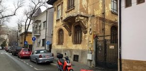 Strada Alexandru Donici, strada Viitorului cu restaurantul Unico Vero