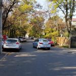 Strada Gheorghe Titeica, cu restaurantul turcesc Divan si cu Gustosi Momenti