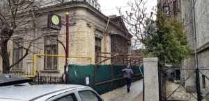 Strazile Arcului si Armand Calinescu din Bucuresti, cu Mansarda Lente