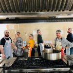 Asociatia O Masa Calda (OMC) (Foto credit - pagina de Facebook @omasacalda