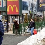 Bulevardul Magheru la Piata Romana, cu restaurantul La Placinte