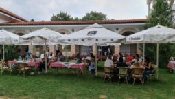 Complexul Casa Comana cu restaurante in Giurgiu