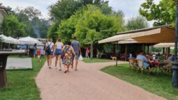 Complexul Casa Comana cu restaurante in Giurgiu