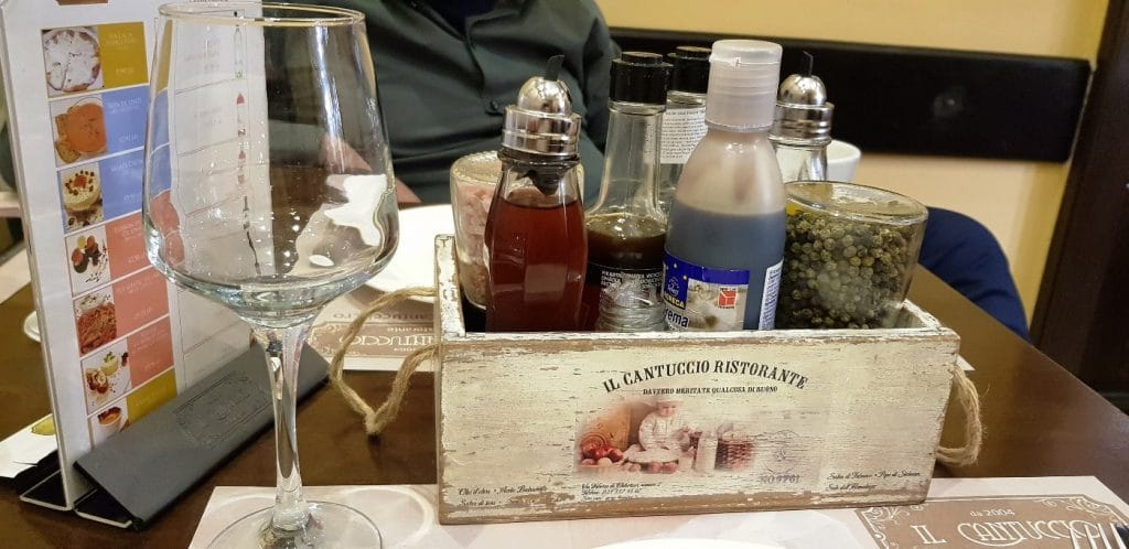 Il Cantuccio, restaurant italian traditional intre parcurile Filaret si Carol