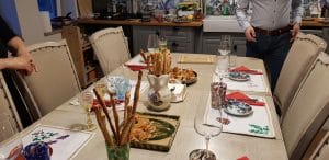 Invitatie la o cina italieneasca cu prietenii in bucatarie...