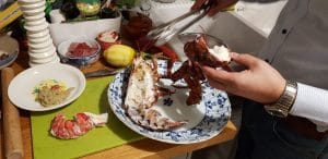 Invitatie la o cina italieneasca cu prietenii in bucatarie...