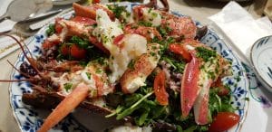 Invitatie la o cina italieneasca cu prietenii in bucatarie...