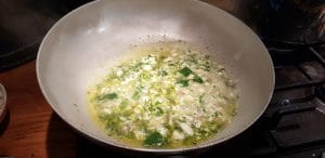 Invitatie la o cina italieneasca cu prietenii in bucatarie...