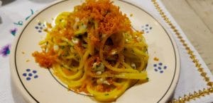 Invitatie la o cina italieneasca cu prietenii in bucatarie...