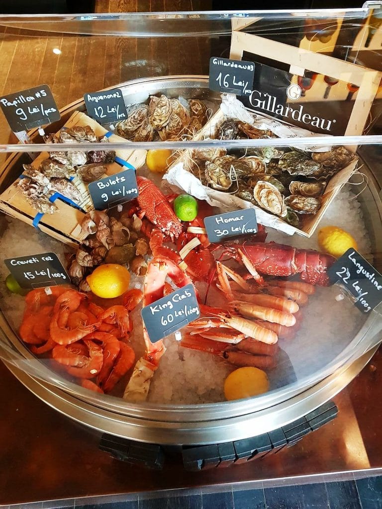 Le Vivier, restaurant de peste, fructe de mare, oyster bar, delicatese