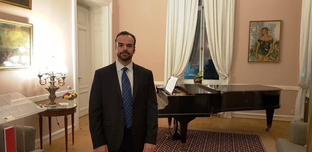Nicolas Deshoulieres, pianist, directorul Coservatorului din Arondismentul IX din Paris