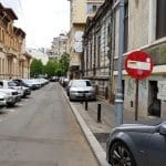 Piata Romana din Bucuresti, spre Lascar Catargiu, cu bistroul Gusteria