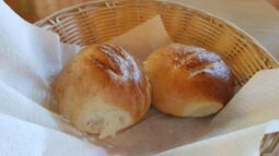 Bucătărie tradițională românească la Belciugatele