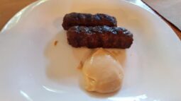 Bucătărie tradițională românească la Belciugatele