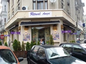 Strazile Mendeleev si Biserica Amzei, cu bistroul Ritual Amzei