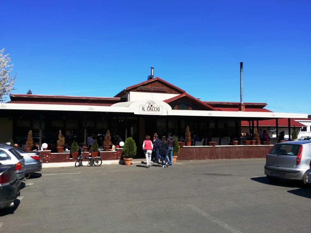 Trattoria Il Calcio Barbu Vacarescu - Clubul Dinu Pescariu