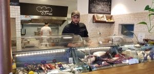 Agape, market & restaurant cu bucatarie internationala in Calea Floreasca