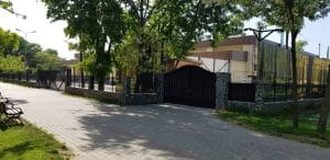 Bulevardul, Parcul si Lacul Tei, cu restaurantul The President