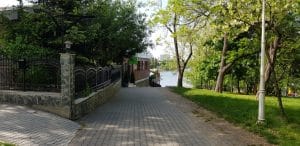 Bulevardul, Parcul si Lacul Tei, cu restaurantul The President