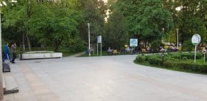 Bulevardul, Parcul si Lacul Tei, cu restaurantul The President