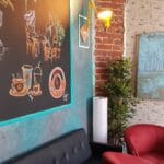 Cafeneaua STAY by Coffee 2 Go, pe strada General Berthelot in Bucuresti