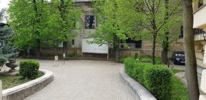 Casa Oamnilor de Stiinta (COS - Parcul Trandafirilor), un restaurant strigoi al Bucurestiului