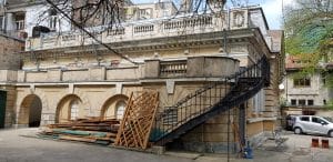 Casa Oamnilor de Stiinta (COS - Parcul Trandafirilor), un restaurant strigoi al Bucurestiului