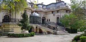 Casa Oamnilor de Stiinta (COS - Parcul Trandafirilor), un restaurant strigoi al Bucurestiului