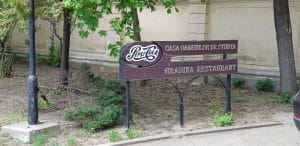 Casa Oamnilor de Stiinta (COS - Parcul Trandafirilor), un restaurant strigoi al Bucurestiului