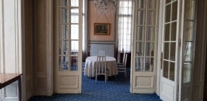 Casa Oamnilor de Stiinta (COS), fostul Parcul Trandafirilor, restaurantul strigoi al Bucurestiului