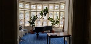 Casa Oamnilor de Stiinta (COS), fostul Parcul Trandafirilor, restaurantul strigoi al Bucurestiului