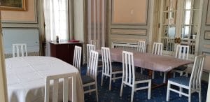 Casa Oamnilor de Stiinta (COS), fostul Parcul Trandafirilor, restaurantul strigoi al Bucurestiului