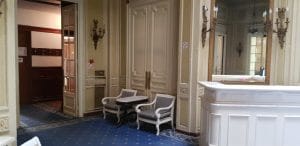 Casa Oamnilor de Stiinta (COS), fostul Parcul Trandafirilor, restaurantul strigoi al Bucurestiului