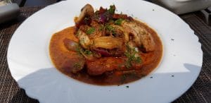 Casa Oamnilor de Stiinta (COS), fostul Parcul Trandafirilor, un restaurant strigoi al Bucurestiului